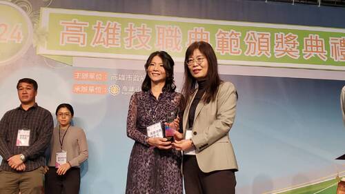 指導學生「只為做好一件事」達成技職精神 高市教育局表揚幕後英雄84位技職典範