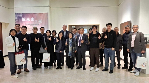 漾新聞|「青春不設限，藝術無疆界」 高科大「青藝獎」全國巡迴展正式啟動