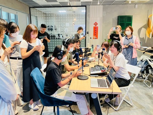 青年局攜手一卡通簽署MOU 取得認證優先面試助攻職涯