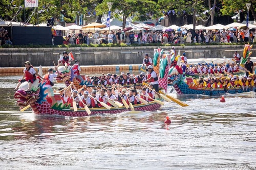 漾新聞|2025高雄端午嘉年華暨龍舟錦標賽5月30日盛大登場 水、陸、空多項活動齊發 打造高雄夏日最熱血賽事