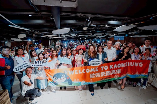 漾新聞|高雄觀光夯翻東南亞　包機踩線團爭相朝聖