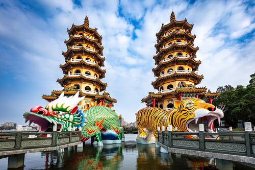 漾新聞|端午來高雄玩瘋了！韓流、龍舟、飛龍秀一次看