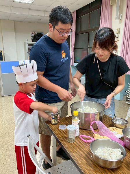 漾新聞｜小小大廚端出鹹酸甜！大人品嚐教育的美好滋味