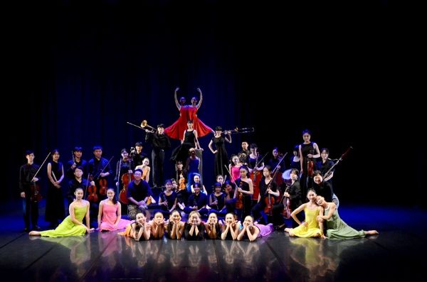 漾新聞｜雄中音樂班左中舞蹈班攜手共舞！校長大讚學生突破舒適圈