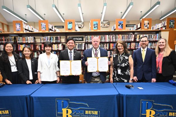 漾新聞｜高雄教育外交再升級！與美紐約橘郡簽署合作備忘錄、小港高中再拓國際姊妹校