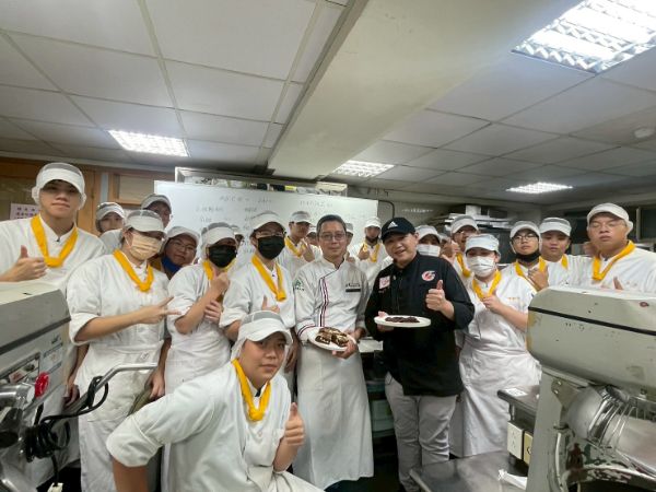 漾新聞｜會考成績不是終點！立志餐飲建教班翻轉人生