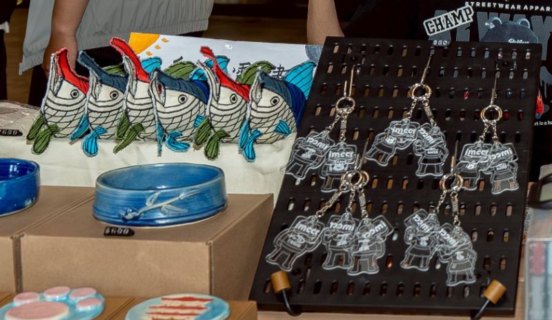 將觸感融入高雄城市漫遊意象的樹科大學生，透過取名「IMCCR」的溫潤作品，傳達高雄的溫暖人情與生活態度。