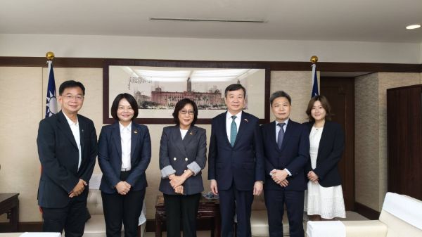 漾新聞｜拜會李逸洋談城市外交　康裕成率團深化台日友誼