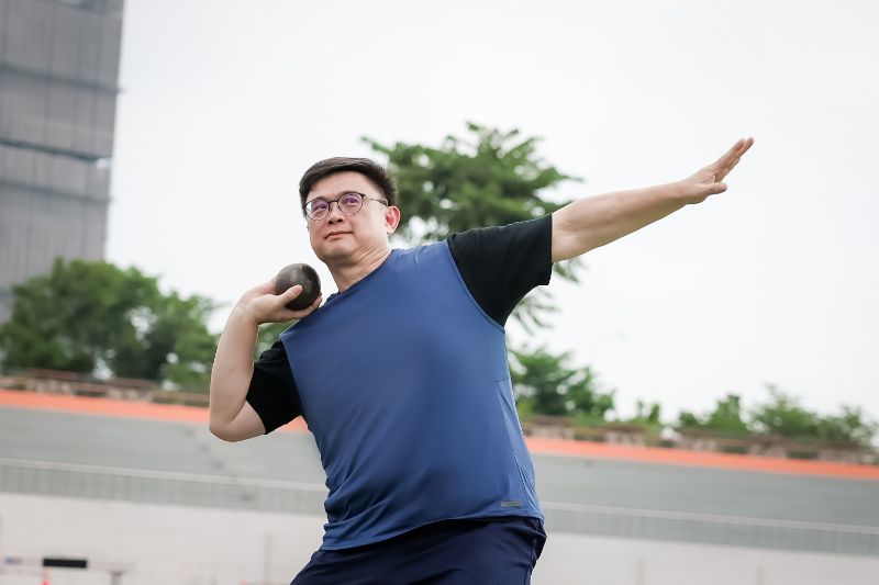 賴瑞隆表示，很少人知道自己從小就是「小胖子運動員」。