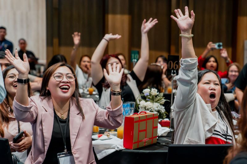 高閔琳局長率觀光業者遠赴菲律賓馬尼拉，舉辦「2025高雄馬尼拉國際觀光推介會」，獲熱烈歡迎。（高雄市觀光局提供）