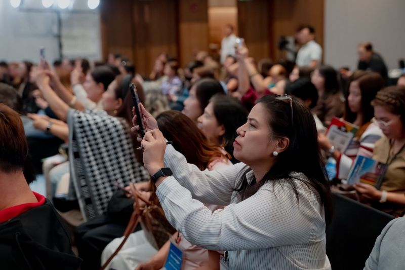 高閔琳局長率觀光業者遠赴菲律賓馬尼拉，舉辦「2025高雄馬尼拉國際觀光推介會」，獲熱烈歡迎。（高雄市觀光局提供）