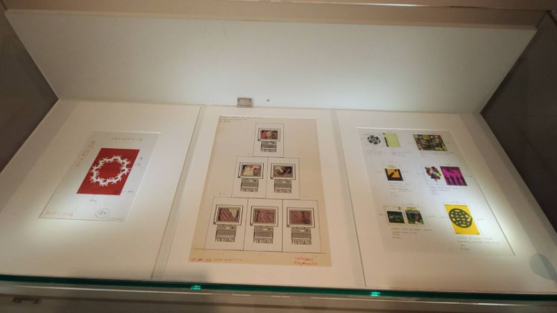 展出福田繁雄的手稿，難得一見。（記者陳雯萍攝）