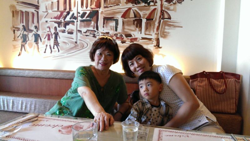 婆婆的一生，最得意的是得了一位孝子白博文，最放不下的是女兒白汶樺。