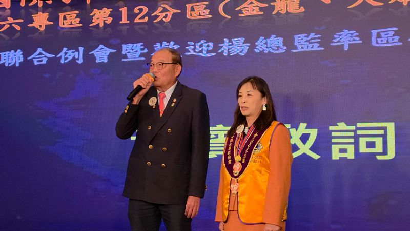 855408.jpg