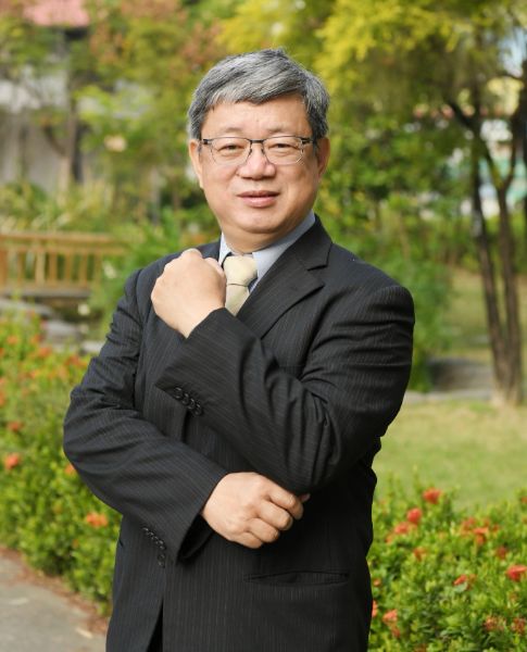 漾新聞|以愛領航！莊明廣奪領導卓越校長獎 高市唯一