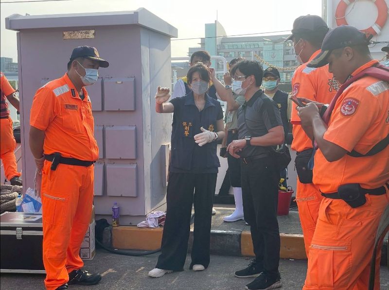 漾新聞|高雄海上攔截133公噸私運肉品！保三總隊滴水不漏守住國門